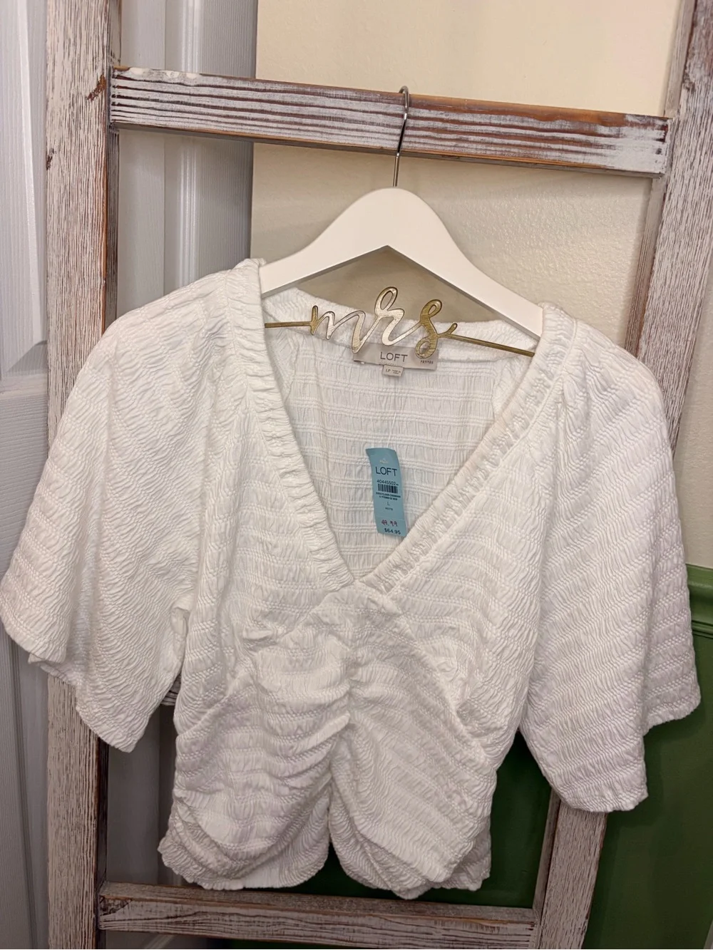 🤍 LOFT White Ruched Puff Sleeve Top Large Petite NWT